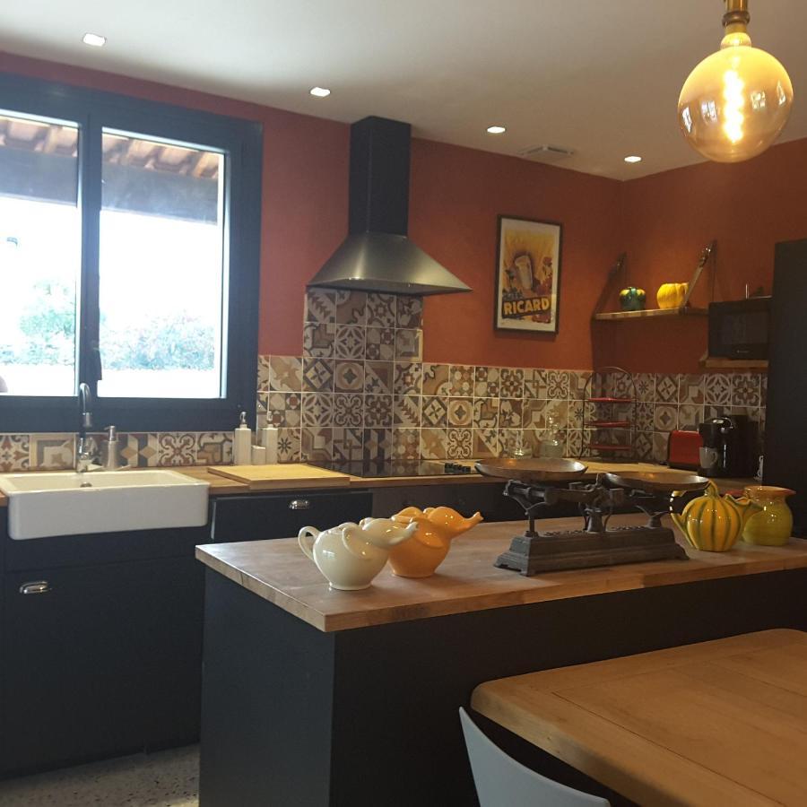 Philoxenia Bed & Breakfast Pourrieres Eksteriør bilde